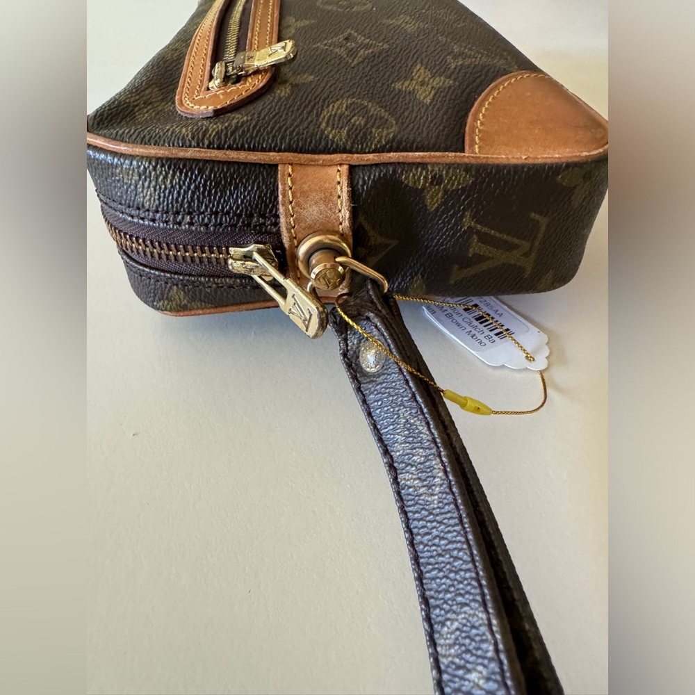 Classic Louis Vuitton Monogram Wristlet — Vintage 1988 (TH 884) - Picture 5 of 16